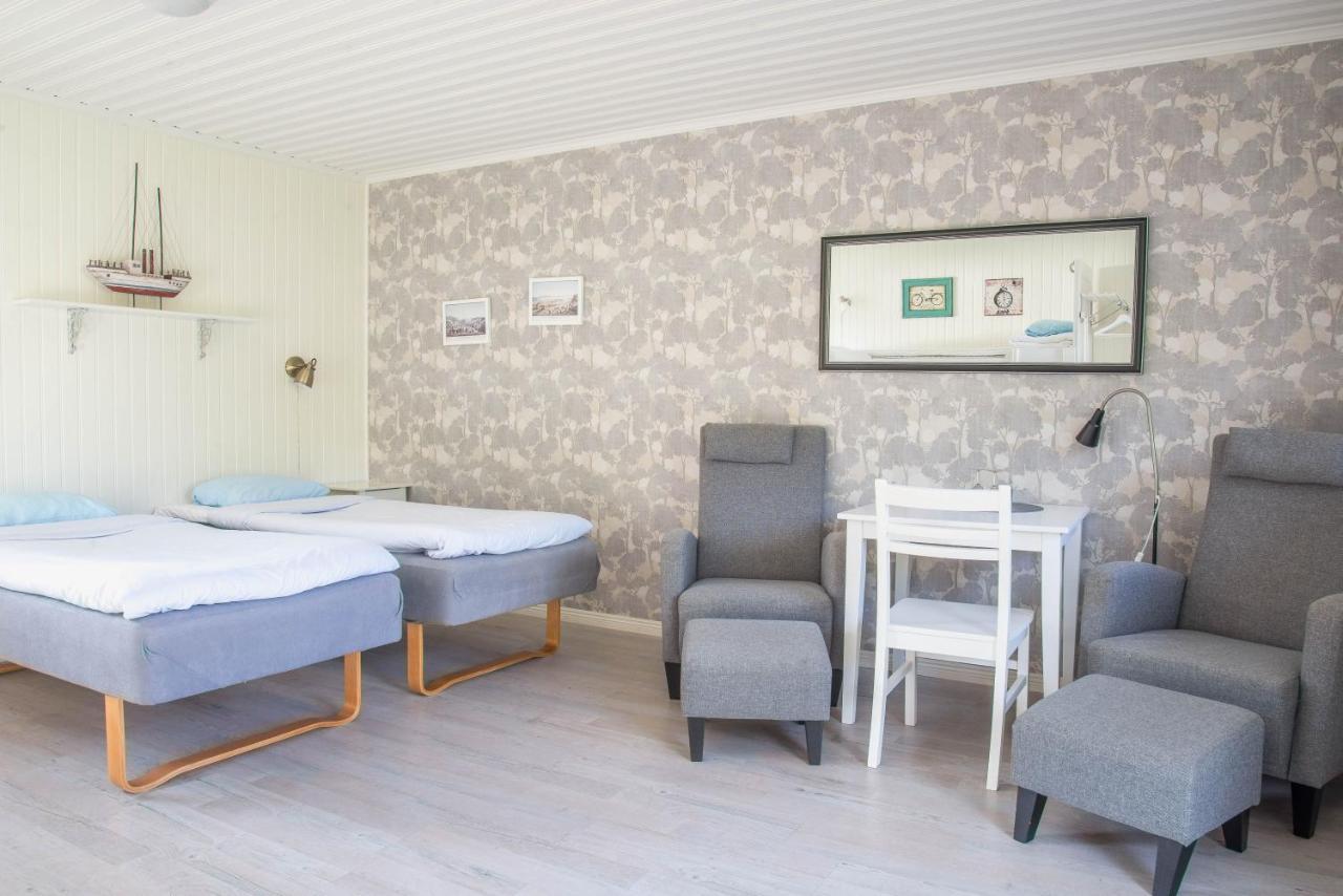 Bed and Breakfast Kastelholms Gaesthem Sund Экстерьер фото