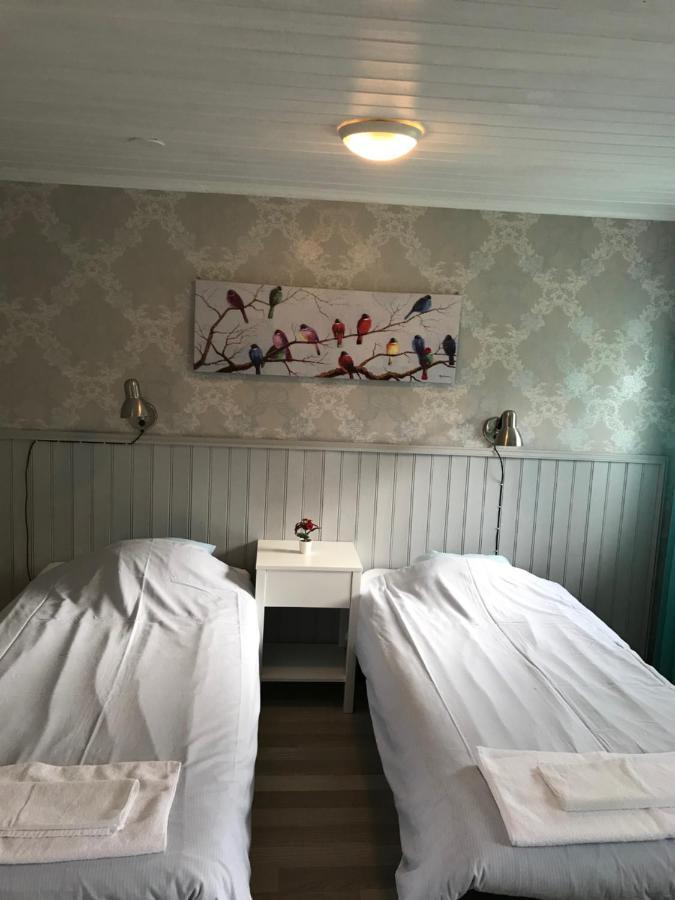 Bed and Breakfast Kastelholms Gaesthem Sund Экстерьер фото