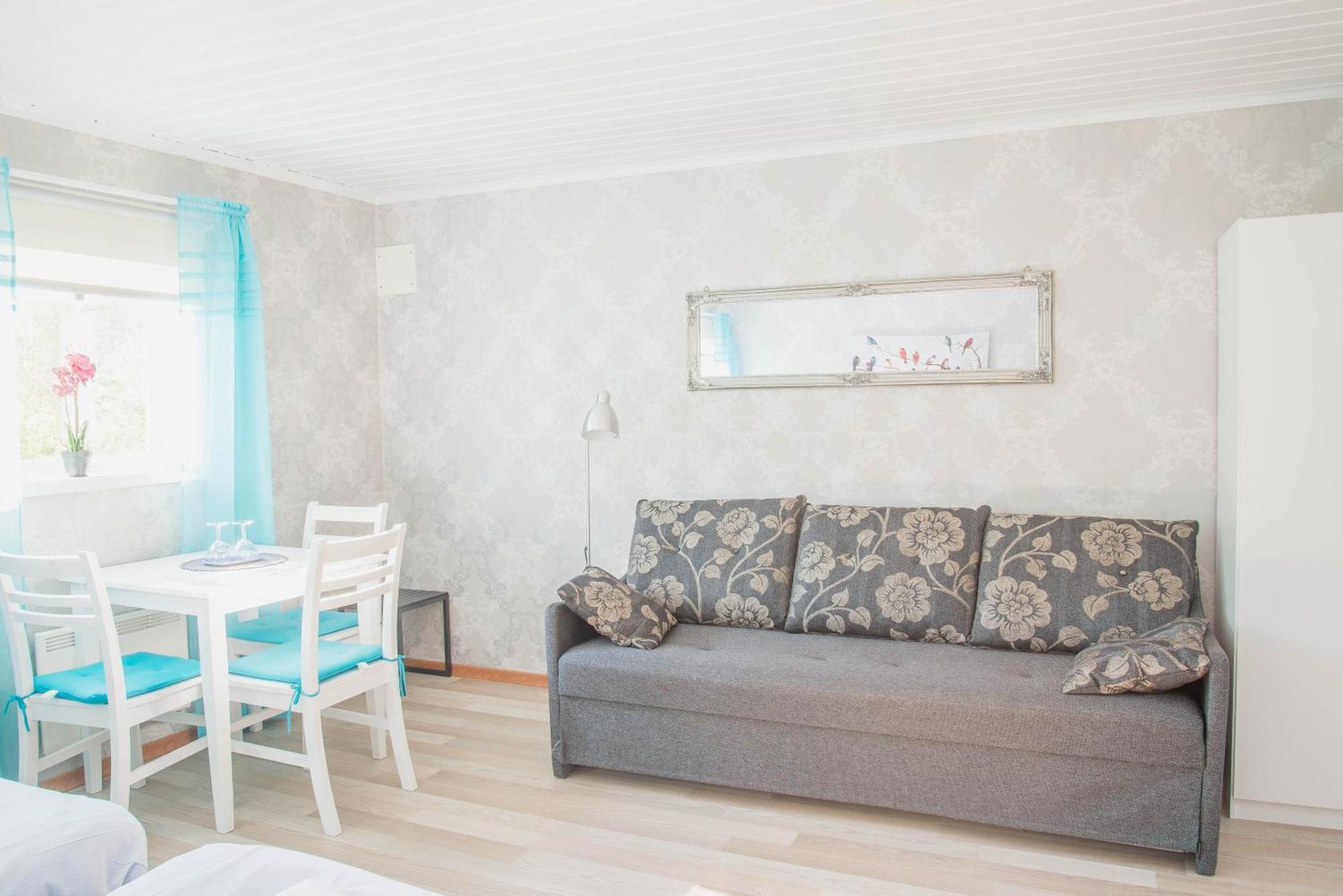 Bed and Breakfast Kastelholms Gaesthem Sund Экстерьер фото